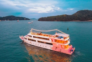 Phuket: Highlights Tour with Pearl Farm & Elephant Village
