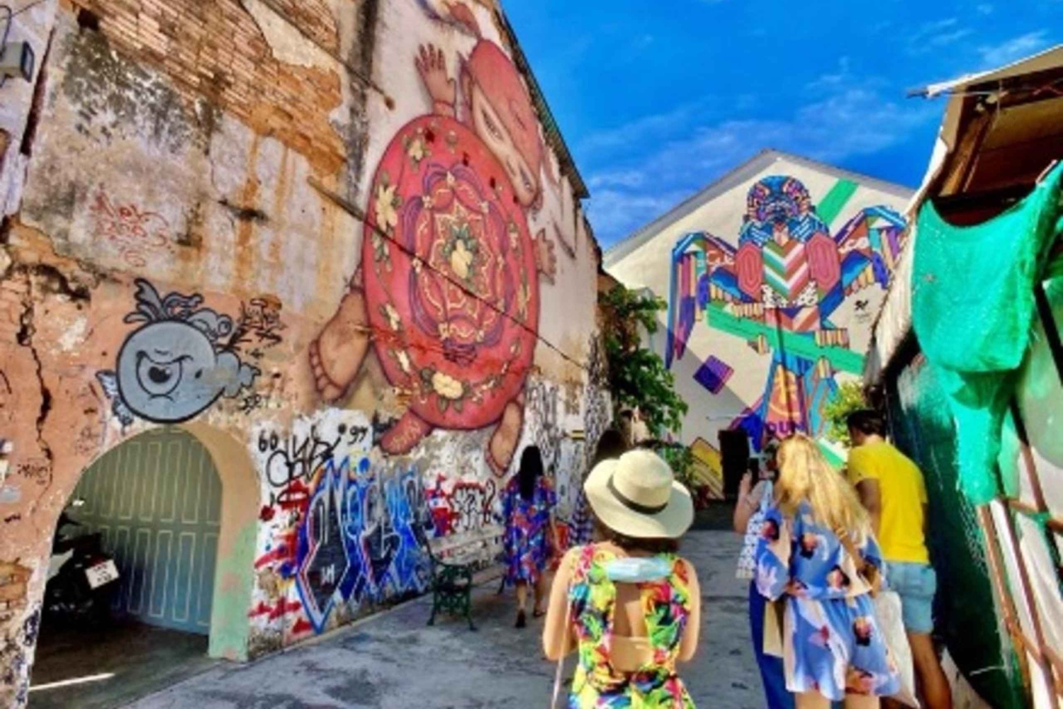 プーケット旧市街：フード｜アート｜タウン：トラブストア OG F.A.Tツアー