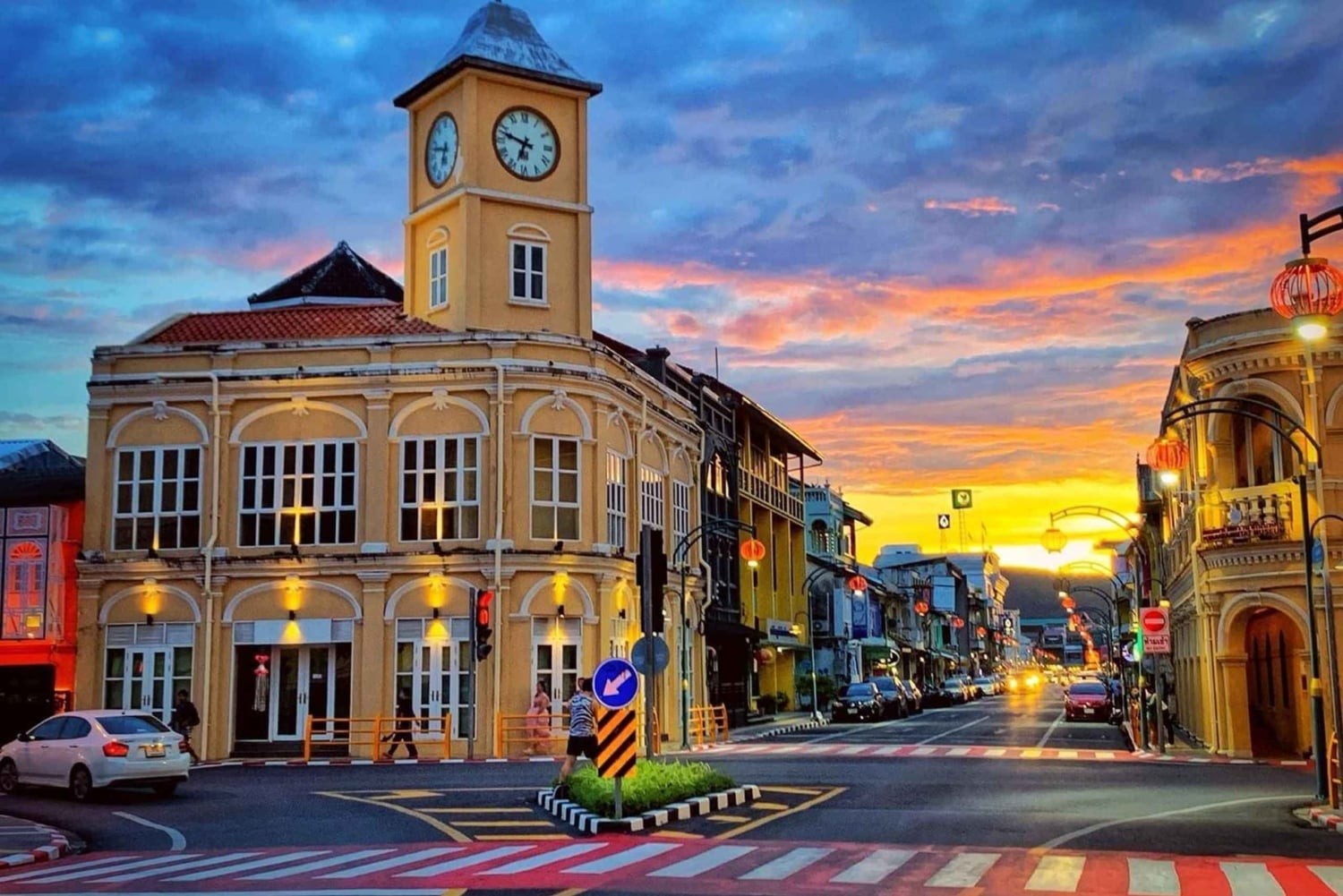 プーケットプーケット旧市街半日観光（ガイド付き