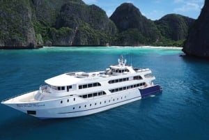 Phuket: One-Way to/from Phi Phi Premium Ferry Transfer