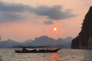 Da Phuket o da qualsiasi altro posto: 2 giorni al lago di Cheow Lan e raft-resort-aria