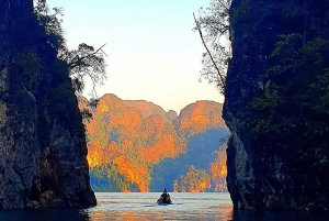 Da Phuket o da qualsiasi altro posto: 2 giorni al lago di Cheow Lan e raft-resort-aria