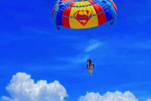 Phuket: Avventura in parasailing