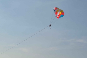Phuket: Parasailing-seikkailu Patonginlahdella