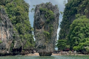 Phuket : sortie en bateau à longue queue privé dans la baie de Phang Nga