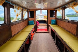 Phuket : sortie en bateau à longue queue privé dans la baie de Phang Nga