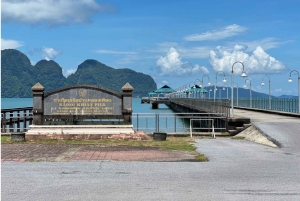 Phuket : sortie en bateau à longue queue privé dans la baie de Phang Nga