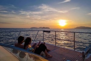 Phuket: Phang Nga Bay il più lussuoso tour al tramonto con DJ