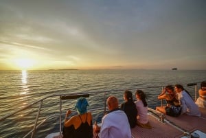 Phuket: Phang Nga Bay den lyxigaste solnedgångsturen med DJ