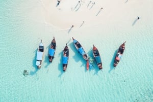 Phuket: Wycieczka 1-dniowa Phi Phi & Bamboo Island z lunchem w formie bufetu