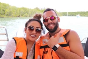 Phuket: Phi Phi & Bamboo Islands Schnorcheln mit dem Schnellboot