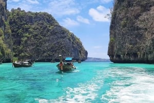 Phuket: Phi Phi & Bamboo Islands Schnorcheln mit dem Schnellboot
