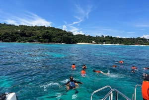 Phuket: Phi Phi, Bamboo y Maithon en catamarán Premium Speed