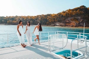 Phuket: Phi Phi, Bamboo, Maiton, Maya -pikakatamaraanikierros