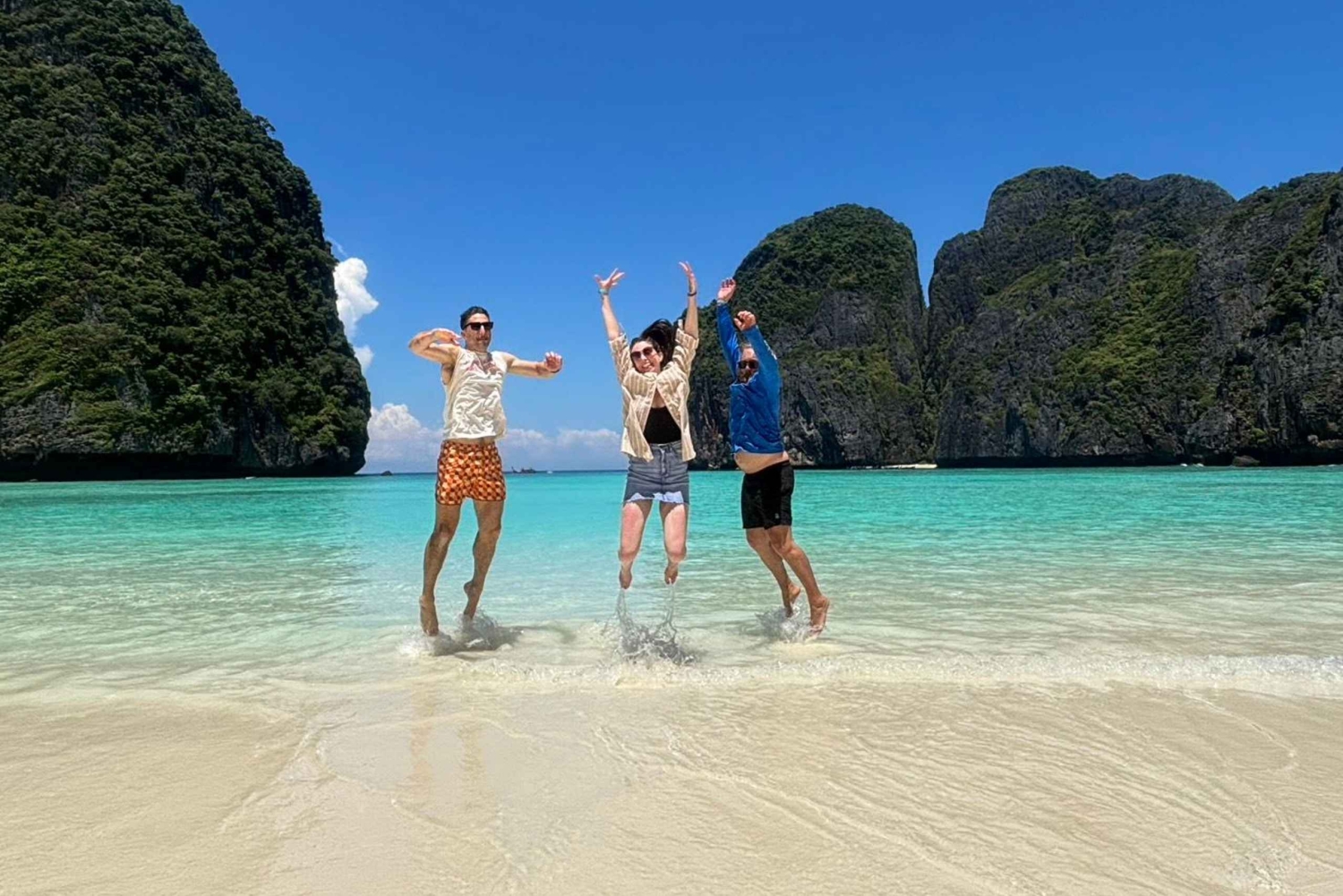 Phuket: Phi Phi Island Full-Day Island,Maya Beach with Lunch