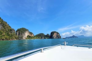 Phuket: Phi Phi Inselhopping Tagestour mit dem Schnellboot