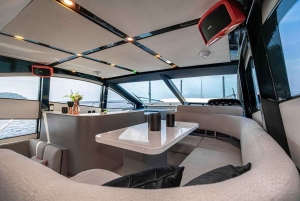 Пхукет: однодневный тур на роскошной яхте по острову Пхи-Пхи и заливу Майя