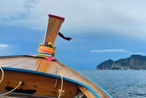 Phuket: Phi Phi Islands and Maya Bay Day Trip with Lunch