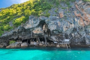 Phuket : excursion premium d'une journée aux îles Phi Phi et à l'île de Khai