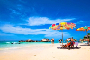 Phuket: Tour privato in motoscafo delle isole Phi Phi e Khai