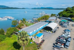 Phuket: Phi Phi Khai tai Maiton Island pikaveneellä/katamaraanilla