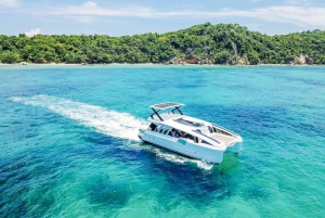 Phuket: Phi Phi & Maithon Island Day Trip by Power Catamaran