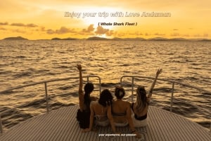 Phuket: Excursão de catamarã Phi Phi Maiton Island Sunset Premium