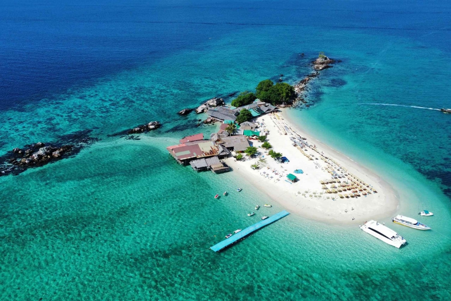 Phuket:Phi Phi, Maya and Khai Island Tour By Speed Catamaran