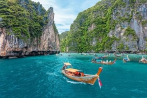 Phuket: Phi Phi, Maya og Khai eller Bamboo Island med katamaran