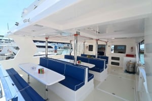 Phuket: Phi Phi, Maya, and Maiton by Luxury Yacht with Lunch