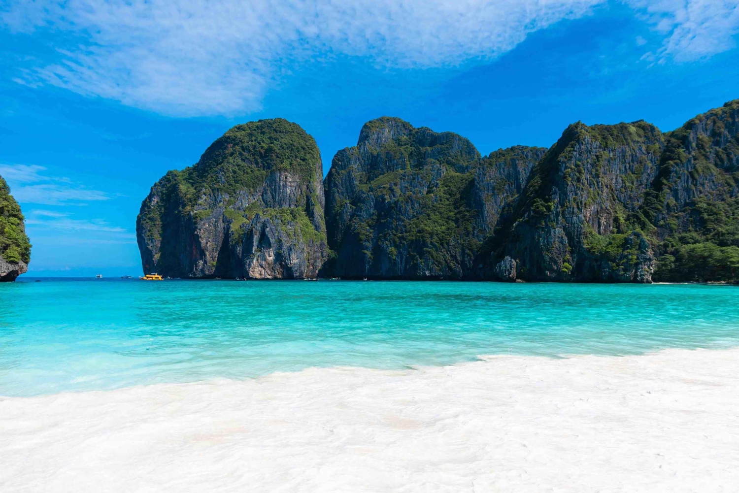 Phuket: Phi Phi, Maya og Bamboo med premium hurtigkatamaran