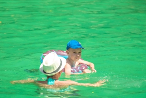 Phuket: Phi Phi, Maya og Bamboo med premium hurtigkatamaran