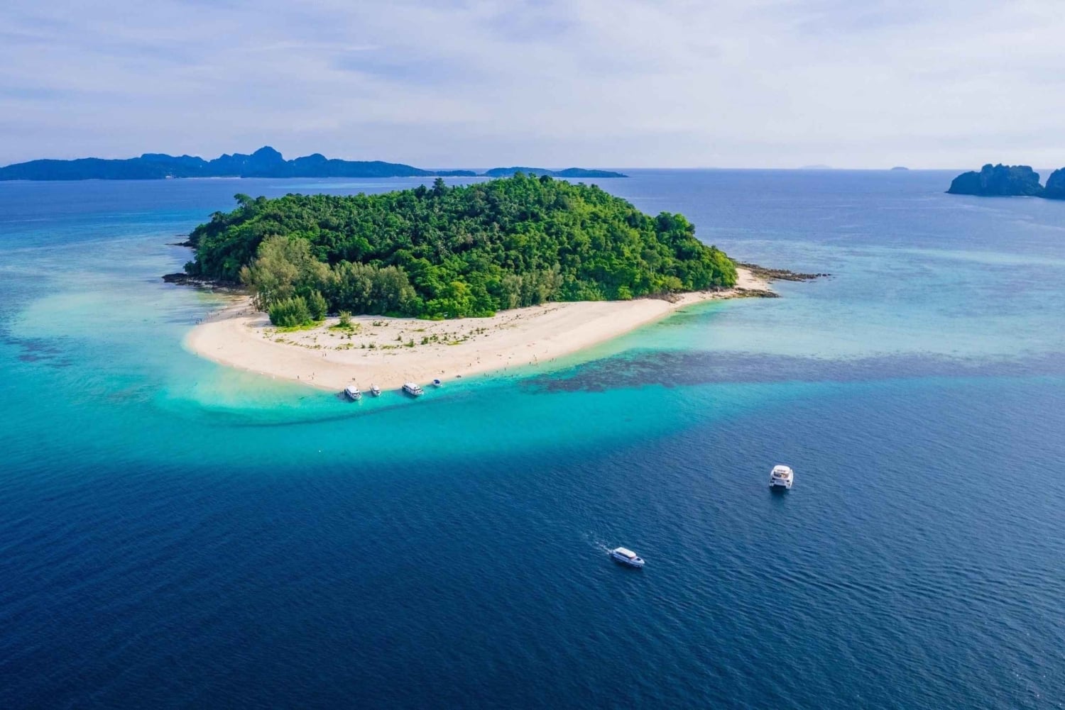 Phuket: Phi Phi Maya Bamboo Island med snabb katamaran