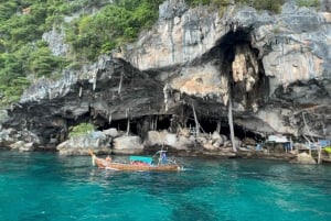 Phuket: Phi Phi Maya Bamboo Island mit dem Speed-Katamaran