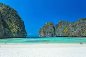 Phuket: Phi Phi Maya Bamboo Island mit dem Speed-Katamaran