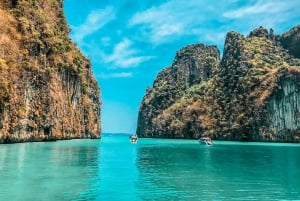 Phuket: Phi Phi & Bamboo Island Day Trip with Buffet Lunch