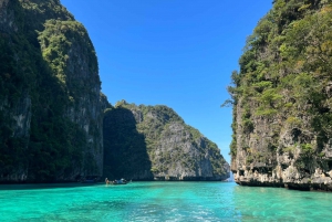 Phuket: Phi Phi Tour by Speedboat & Lunch Buffet