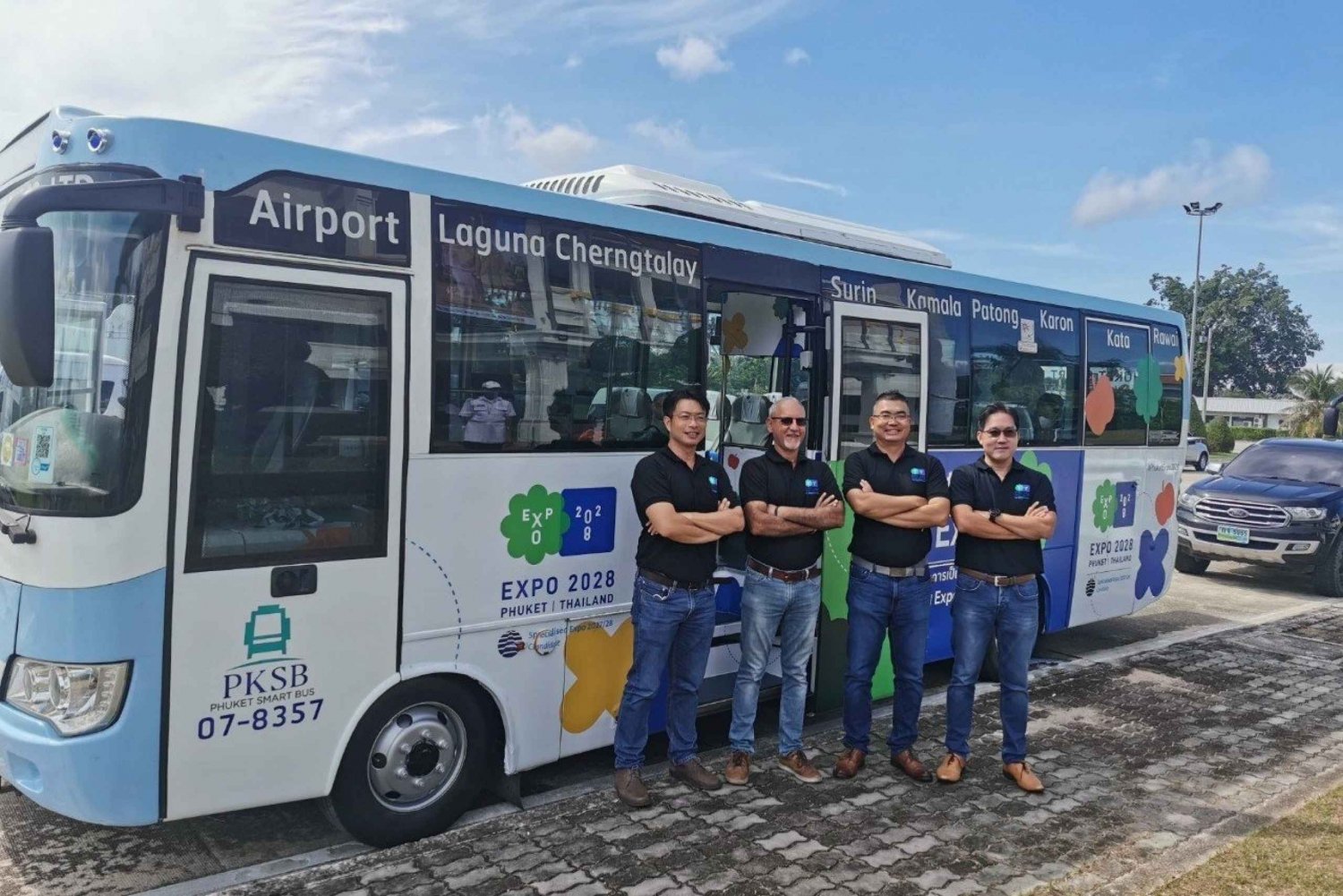 Phuket: Phuket Airport Bus Transfer from/to Rawai Beach