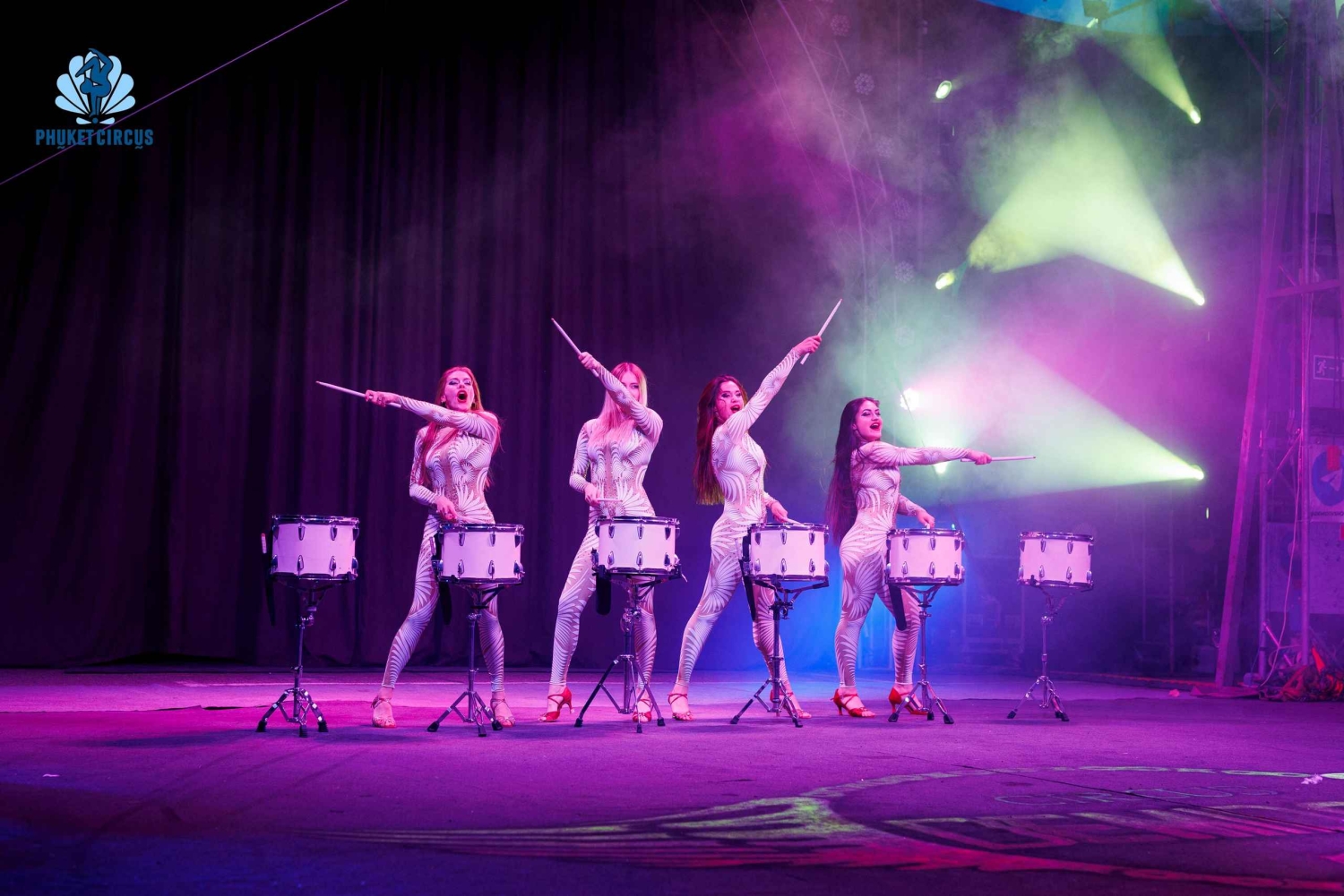 Phuket: Inträdesbiljett till Phuket Circus