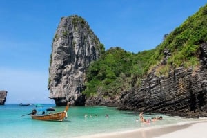 Phuket: Phuket HKT Airport to Downtown Private Transfer