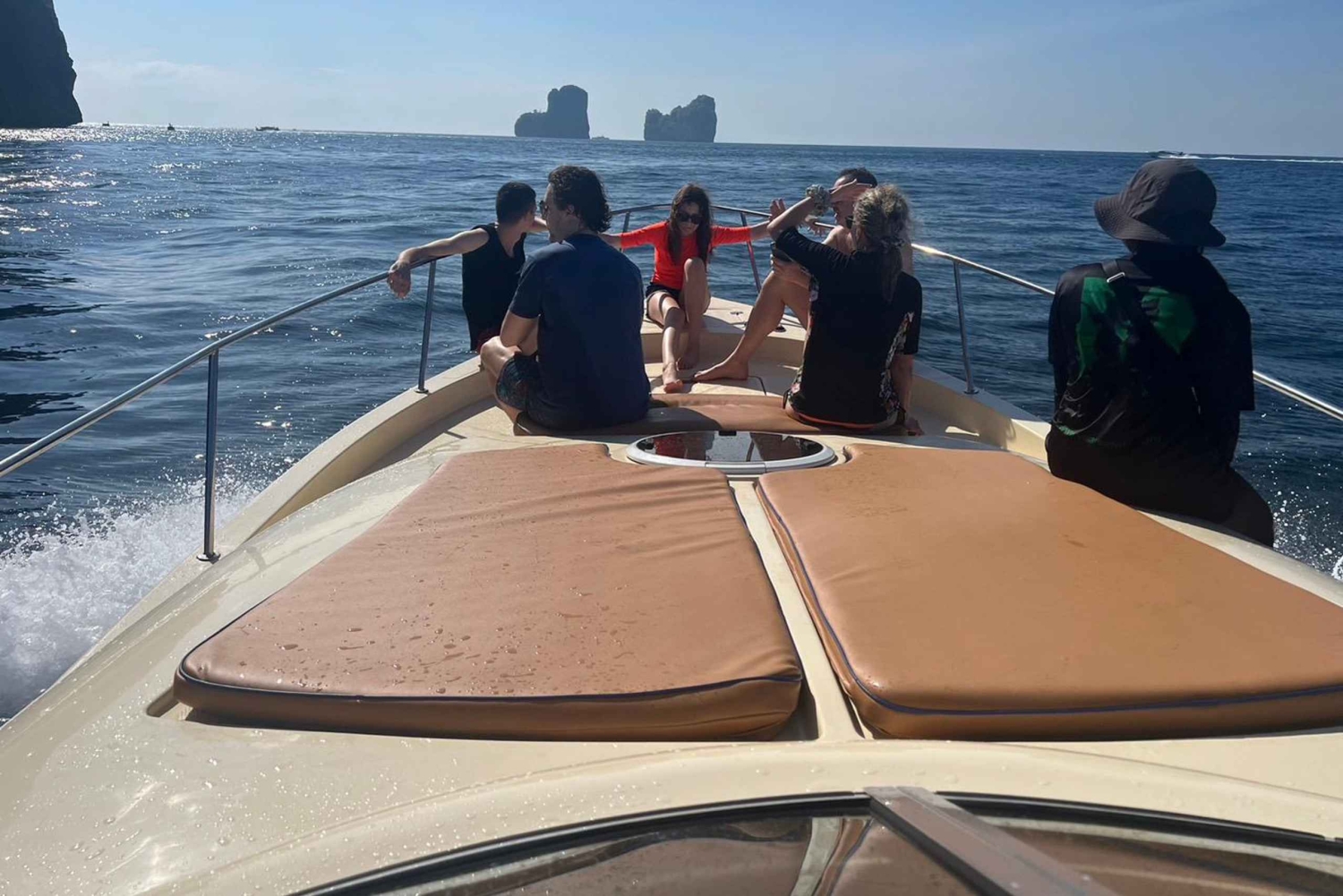 푸켓 제임스 본드 섬으로 가는 개인 보트 전세