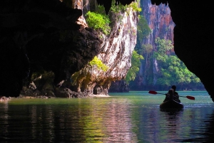 푸켓 제임스 본드 섬으로 가는 개인 보트 전세