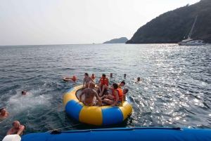 Phuket: Privat katamarantur med kajaksejlads og snorkling