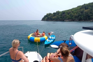 Phuket: Privat katamarantur med kajaksejlads og snorkling