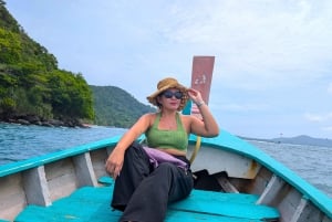 Phuket: Private Longtail Boat Tour to Coral Island