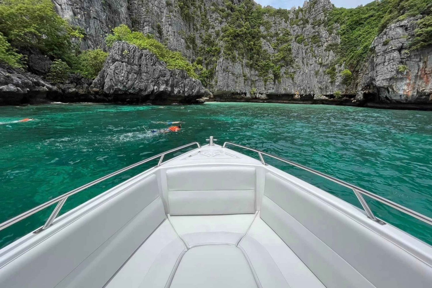 Phuket : Bateau privé de luxe à grande vitesse vers l'île de James Bond