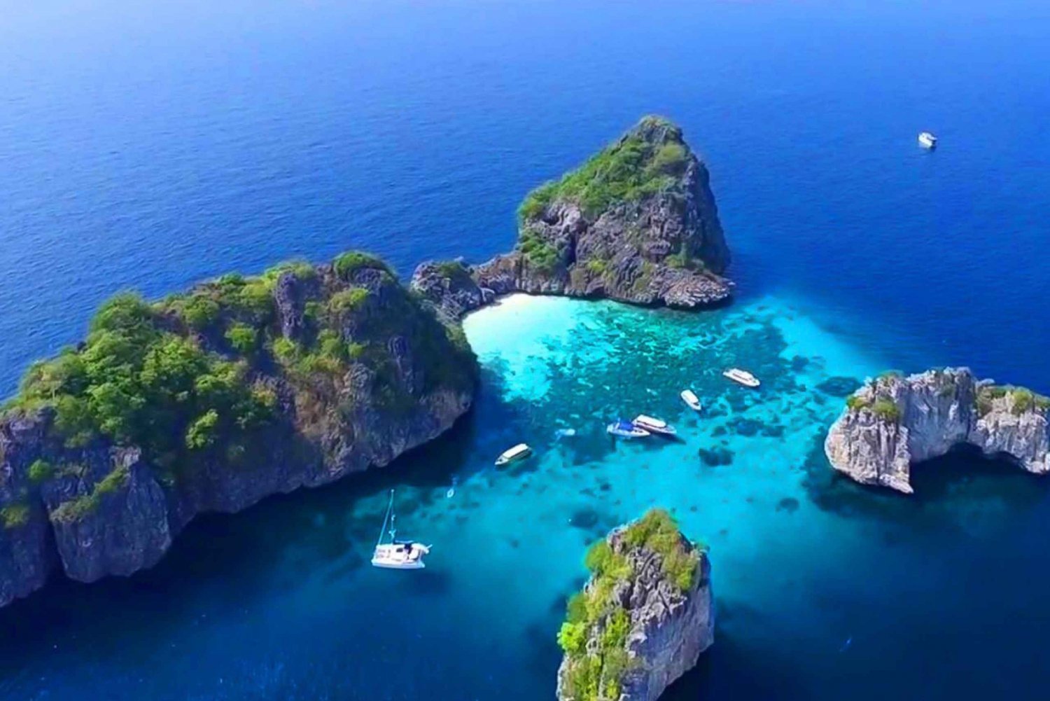 Phuket: Rok Island ja Haa Island - pikaveneen vuokraus.