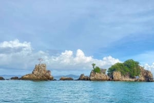 Phuket: Privater Schnellbootcharter zu den Phi Phi & Khai Inseln