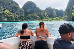 Phuket: Private Speedboat Charter to Phi Phi & Khai Islands