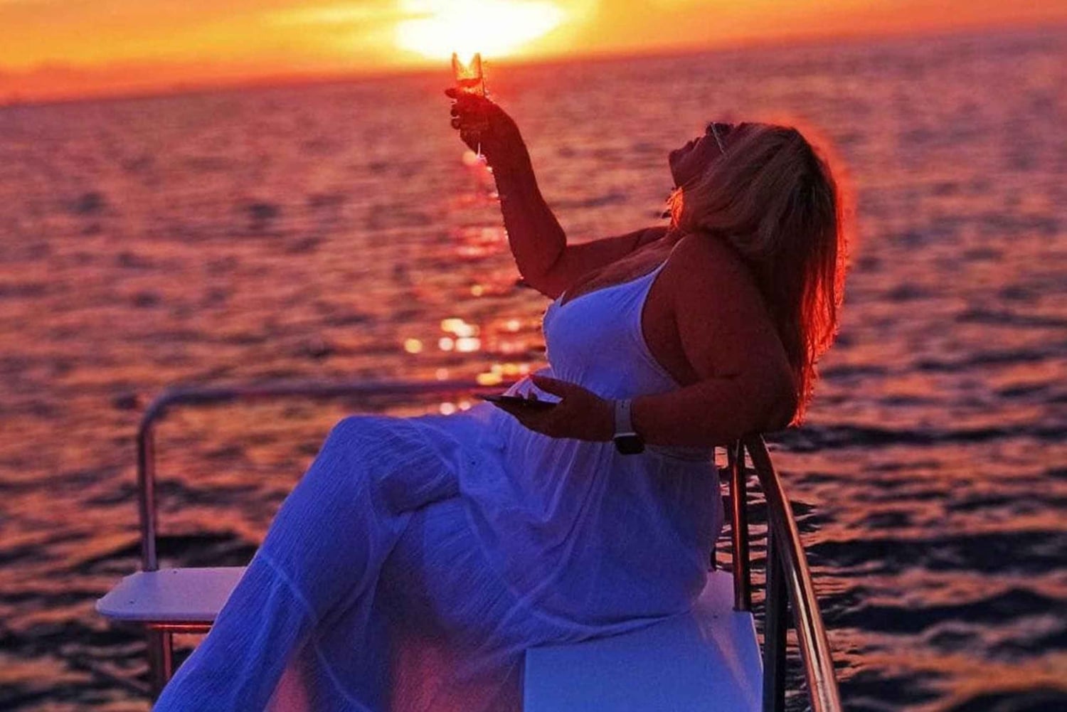 Privat solnedgångskryssning i Phuket med katamaranbåt